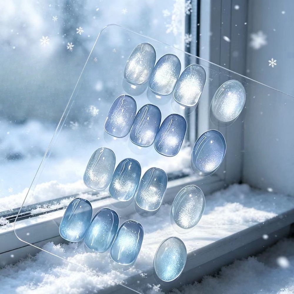Nail Art Ice Blue - Set Regalo: Smalto Magnetico + Pennello,