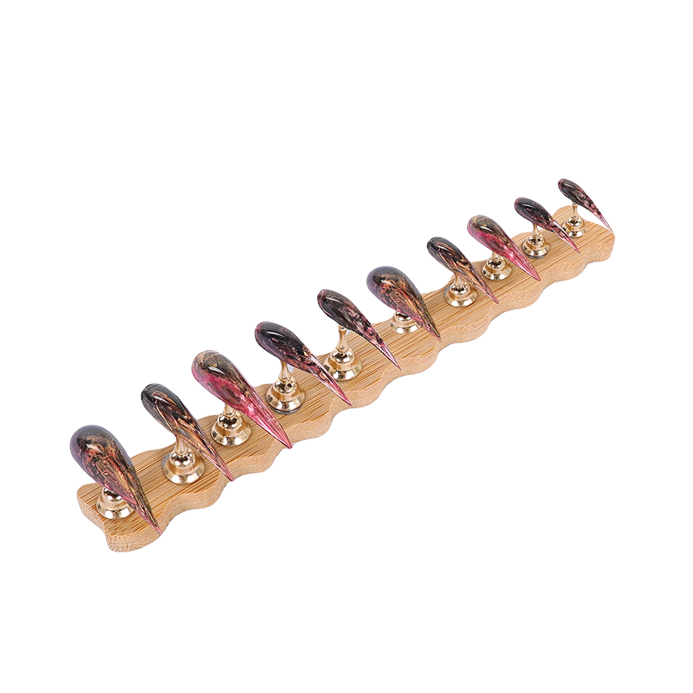 Unghie Finte Regina Medievale  - Nail Art Queen recensione e prezzo