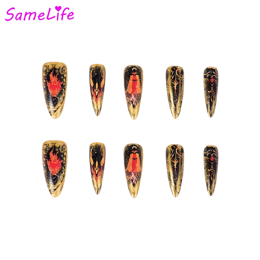 Unghie Finte da Regina Medieva - Nail Art Queen recensione e prezzo