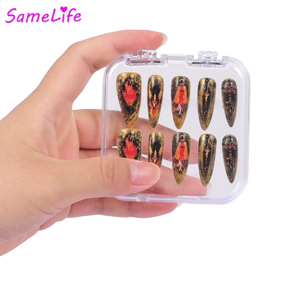 Unghie Finte da Regina Medieva - Nail Art Queen recensione e prezzo